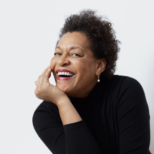 Image of Carrie Mae Weems